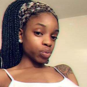 Meet your Posher, Kierra